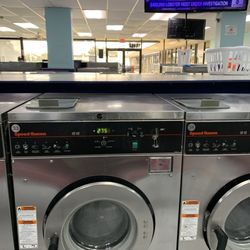 Bright Washateria - Inside with entrance