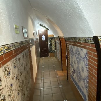 Tapas de Sichuan - Cool little interior space - Chinese Near Me - Madrid, M