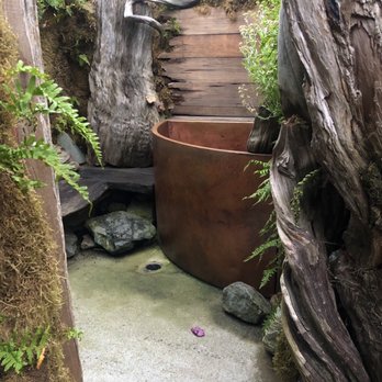 The Front Porch Inn - Copper tub! Keeps your water warm for hours... - Resorts Near Me - Arcata, California The Front Porch Inn - Copper tub! Keeps your water warm for hours... - Resorts Near Me - Arcata, California