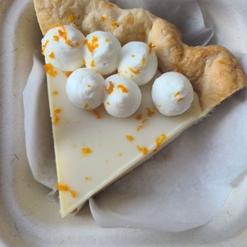 Pie Dreams - Orange Dreamsicle Pie. The right tartness and creaminess - Desserts Near Me - Newark, California