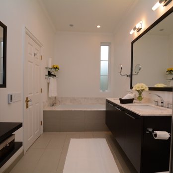 Wrobel Construction - modern bath 2 - General Contractors Near Me - Elmhurst, Illinois Wrobel Construction - modern bath 2 - General Contractors Near Me - Elmhurst, Illinois