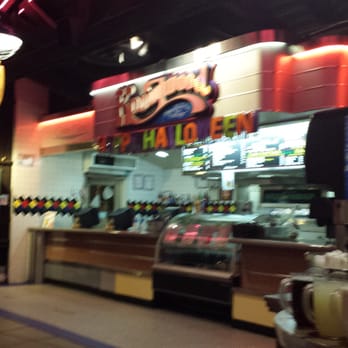 Knowlwood - Inside by the registers - Burgers Near Me - Irvine, California