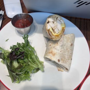 Vino Volo - Gate C1 - Breakfast burrito - Wine Bars Near Me - Jacksonville, Florida