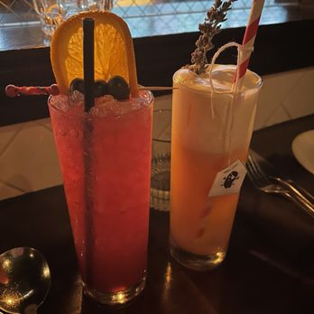 Grey Ghost - The No. 1 (mocktail, left), lavender crème mocktail (right) - American Near Me - Detroit, Michigan
