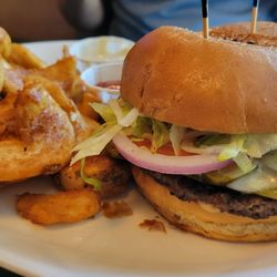 Ringo's Bar And Grill