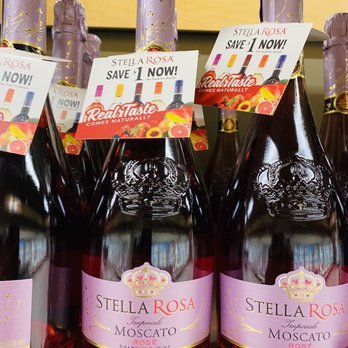 Publix Super Markets - a row of bottles of wine - Grocery Near Me - Lakeland, Florida Publix Super Markets - a row of bottles of wine - Grocery Near Me - Lakeland, Florida