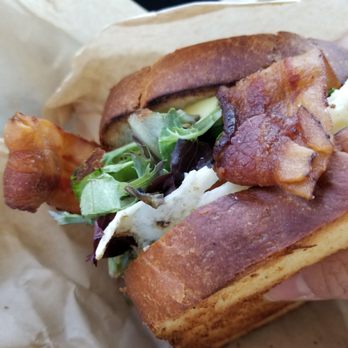 Bake Shack - Beautiful but bland - Breakfast & Brunch Near Me - Dania Beach, Florida