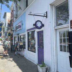 Little Shoppe of Crystals