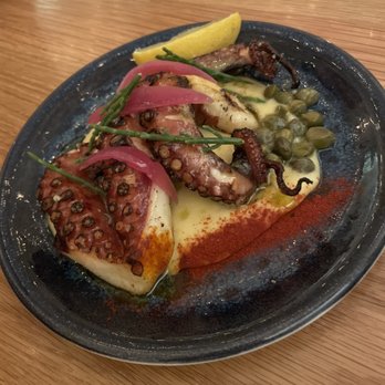 Mamakas Taverna - Grilled octopus - Greek Near Me - Toronto, Ontario Mamakas Taverna - Grilled octopus - Greek Near Me - Toronto, Ontario