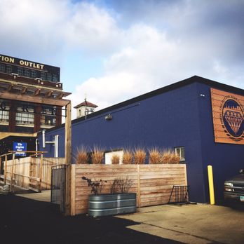 Dayton Beer Company - Breweries Near Me - Dayton, Ohio