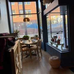 Interior view, front intimate room