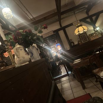 Fondueboden - Smells wonderful here. So very cozy. A perfect date spot. - Fondue Near Me - Stockholm, Alberta