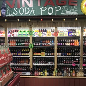 The Famous Tomato - Farmers Market Near Me - Speedway, Indiana