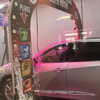 Cornhusker Auto Wash - Baby gurl gettin a well deserved bath! - Car Wash Near Me - Bellevue, Nebraska