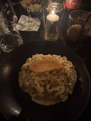 César Paris by null