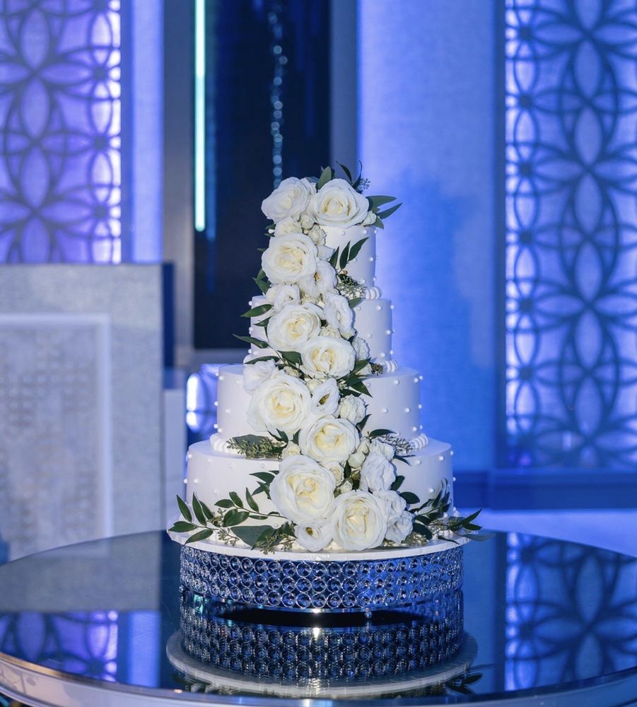 CANDLE LIGHT BAKERY Updated October 2024 117 Photos & 85 Reviews