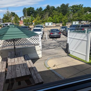 Bagel's Best - Outside seating - Sandwiches Near Me - Needham, Massachusetts