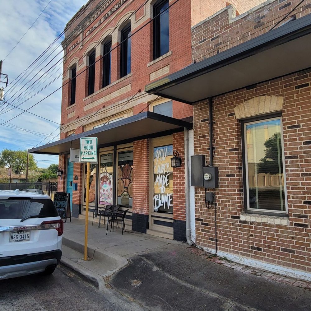 Blume & Flour - View from outside - Coffee & Tea Near Me - Victoria, Texas Blume & Flour - View from outside - Coffee & Tea Near Me - Victoria, Texas