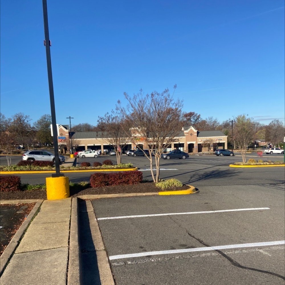 Rolling Valley Mall - Shopping Centers Near Me - Burke, Virginia Rolling Valley Mall - Shopping Centers Near Me - Burke, Virginia