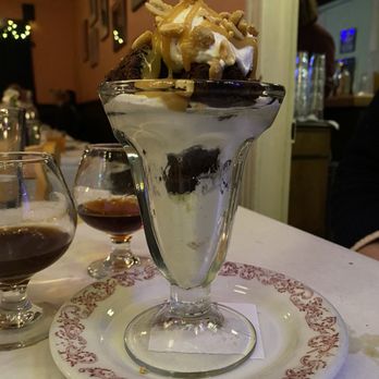 Little Donna’s - Brownie sundae - Pizza Near Me - Baltimore, Maryland