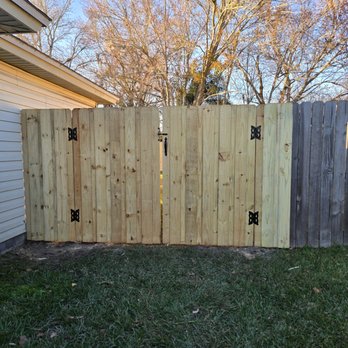 Dynamic Fence - 10' gate - Fences & Gates Near Me - Canoga Park, California