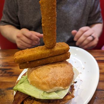 Maple Leaf Diner - Chicken sandwich with cheesesticks - American Near Me - Dallas, Texas