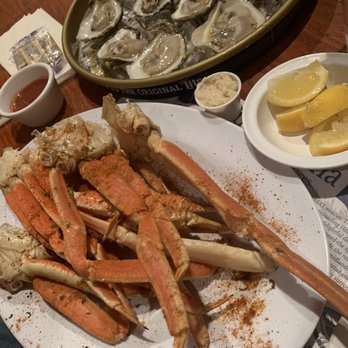 Oyster Bar Columbia - Oysters & 1/2 off crab legs Tuesday!! - Seafood Near Me - Columbia, South Carolina