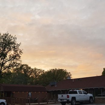 Scenic View Restaurant - sunset of this restaurant - Burgers Near Me - Bloomington, Indiana