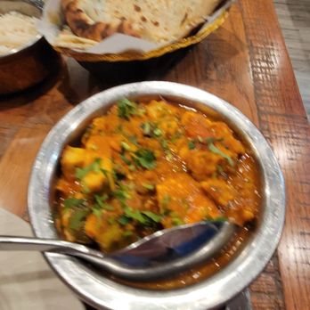 Tandoor Curry Hotspot - Kadai chicken & naan - Indian Near Me - Riverwoods, Illinois Tandoor Curry Hotspot - Kadai chicken & naan - Indian Near Me - Riverwoods, Illinois