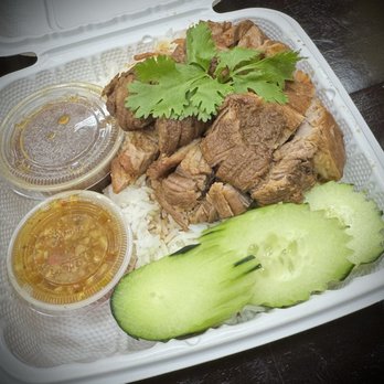 Siam Xpress - M9. Thai Roast Beef. 10/10 recommend. If i lived here, id eat this all the time. - Thai Near Me - Rancho Cordova, California
