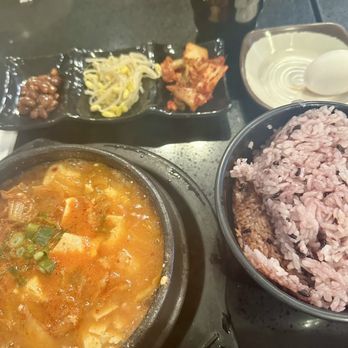 Buk Chang Dong Soon Tofu - Kimchi Soon Tofu Stew. - Korean Near Me - Toronto, Ontario Buk Chang Dong Soon Tofu - Kimchi Soon Tofu Stew. - Korean Near Me - Toronto, Ontario