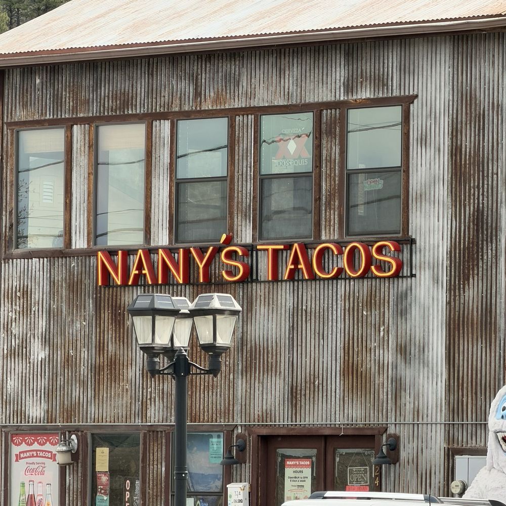 Nanys tacos building Nanys tacos building
