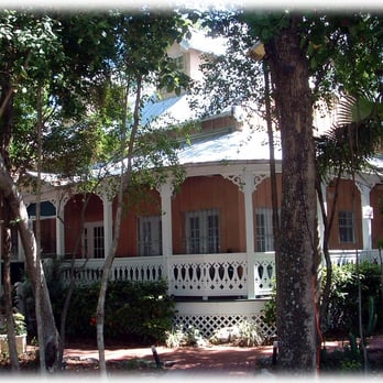 Key Largo Conch House - Seafood Near Me - Key Largo, Florida