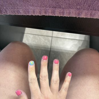 Nail Lounge - Nail Salons Near Me - Midland, Texas