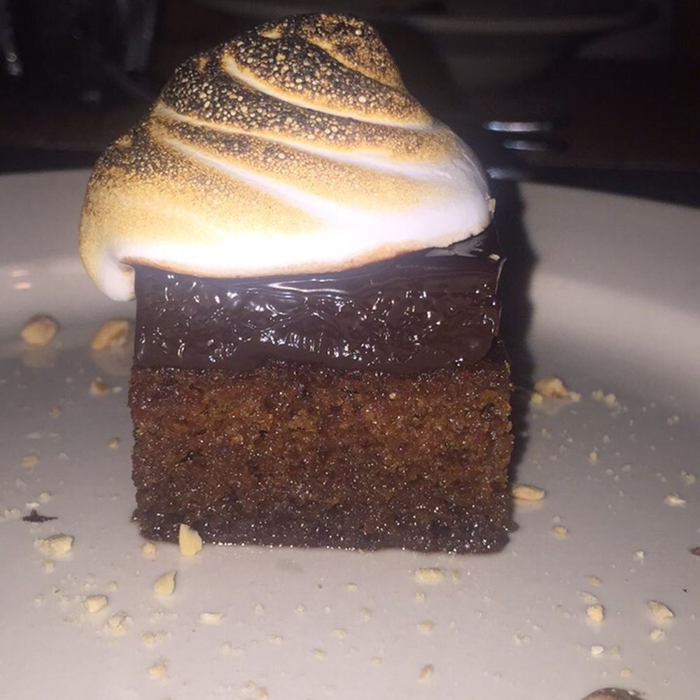 La Morra - Graham cake - Italian Near Me - Brookline, Massachusetts La Morra - Graham cake - Italian Near Me - Brookline, Massachusetts