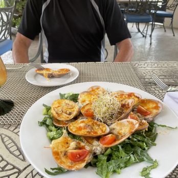 Villa del Palmar Beach Resort & Spa - Chocolate clams. A local speciality - Hotels Near Me - Loreto, BCS