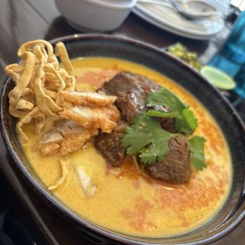 Saoha Khao Soi Thai Cuisine - Thai Near Me - Los Angeles, California