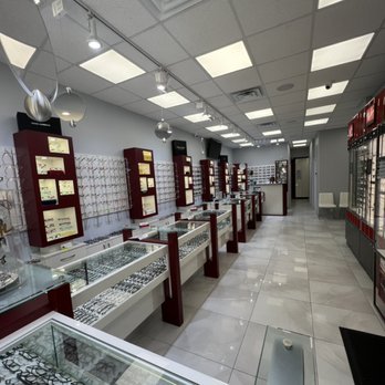 Bonafide Eye Care - Inside - Optometrists Near Me - Ridgewood, New York Bonafide Eye Care - Inside - Optometrists Near Me - Ridgewood, New York