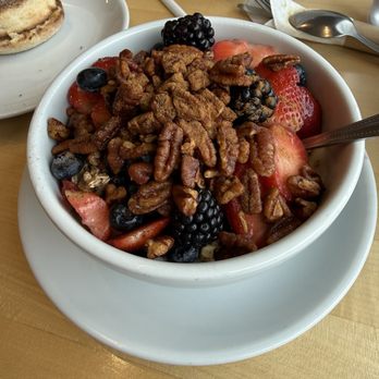 Eggsquisite Cafe - Healthy Berry Energy Bowl - seems more like dessert than breakfast! Highly recommend! - Breakfast & Brunch Near Me - Mansfield, Texas