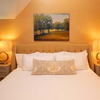 Grand Hotel - Hotels Near Me - Kennebunk, Maine Grand Hotel - Hotels Near Me - Kennebunk, Maine