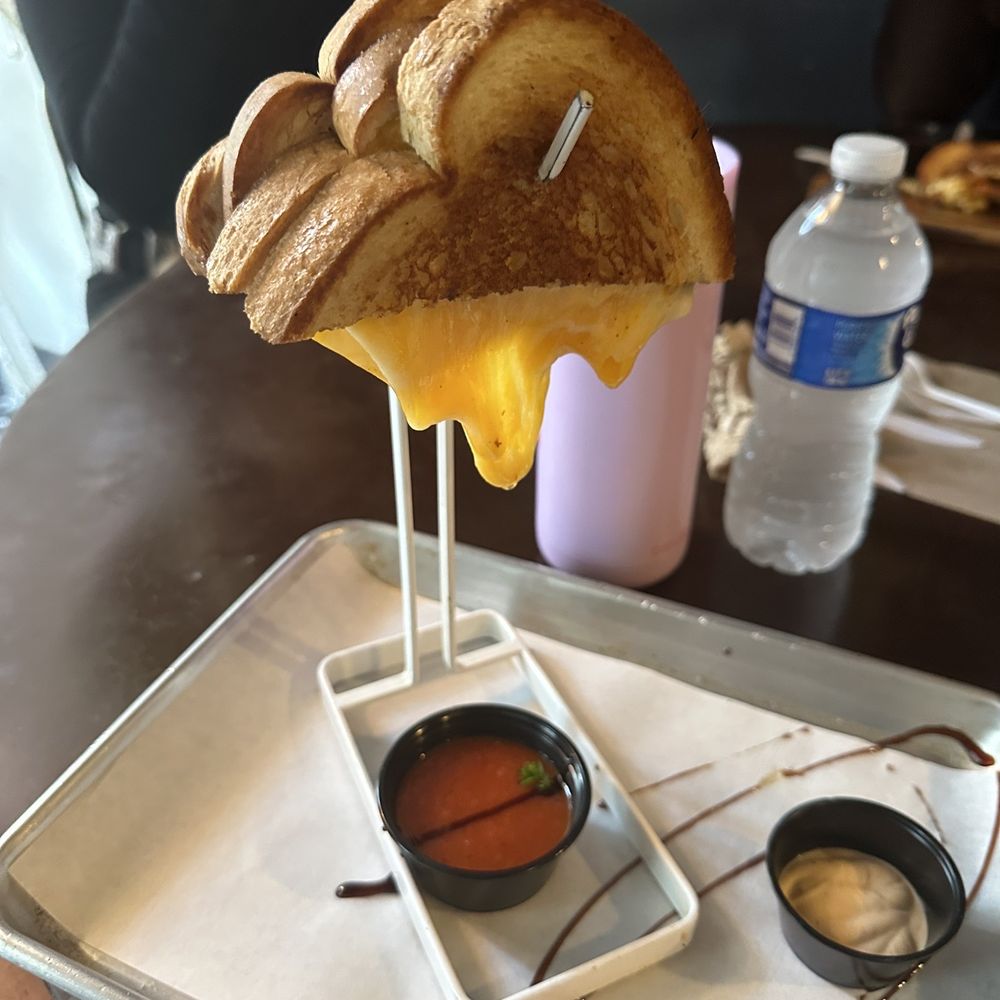 Grilled Cheese Gallery - Delicious!!!!!!!!!!!!  Enough said. - Ice Cream & Frozen Yogurt Near Me - St. Augustine, Florida