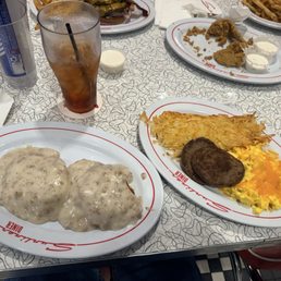 *Beegees Breakfast Combo *Beegees Breakfast Combo