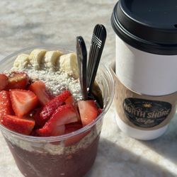 North Shore Cafe - Açaí bowl and large vanilla latte