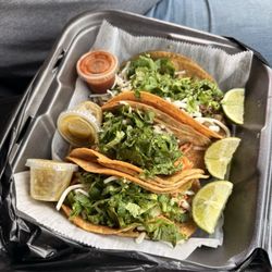 Street Tacos El Primo - Chicken & steak tacos