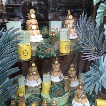 Ladurée Paris - Desserts Near Me - Geneva, GE