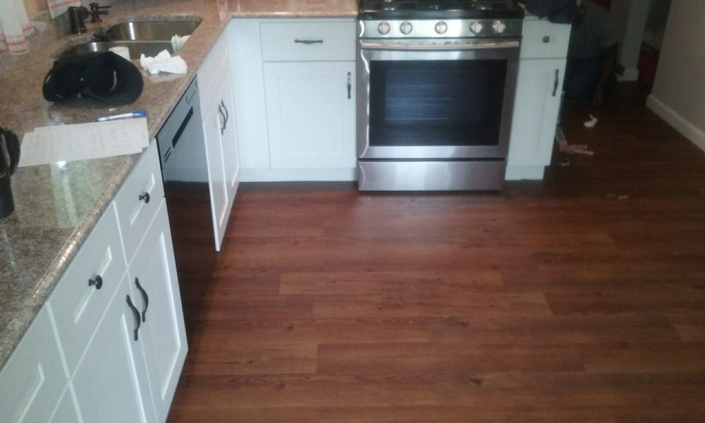 Slide of CD Holliman Constrution Group