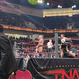 TNA WRESTLING! TNA WRESTLING!