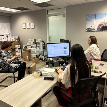Envíos Panavana - 10850 NW 21 ST SUITE 200, SWEETWATER - Shipping Centers Near Me - Miami, Florida Envíos Panavana - 10850 NW 21 ST SUITE 200, SWEETWATER - Shipping Centers Near Me - Miami, Florida