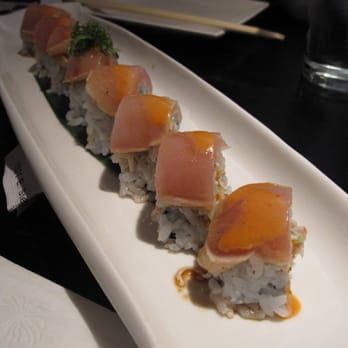 Sushi Kinoya - Albacore Delight Roll - Sushi Bars Near Me - Long Beach, California Sushi Kinoya - Albacore Delight Roll - Sushi Bars Near Me - Long Beach, California