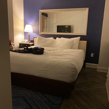 Phoenix Park Hotel - Great sleeping space - Hotels Near Me - Washington, DC, District of Columbia Phoenix Park Hotel - Great sleeping space - Hotels Near Me - Washington, DC, District of Columbia